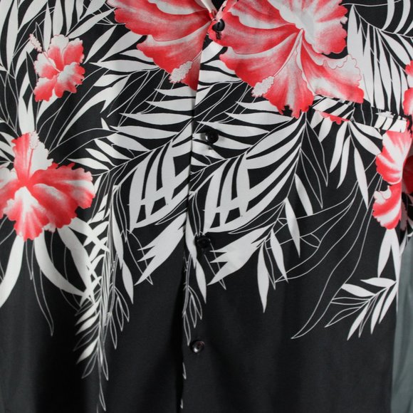 Vintage Hawaiian Shirt - Floral Pattern on Black by Hilo Hattie - Men's XL - Picture 3 of 10
